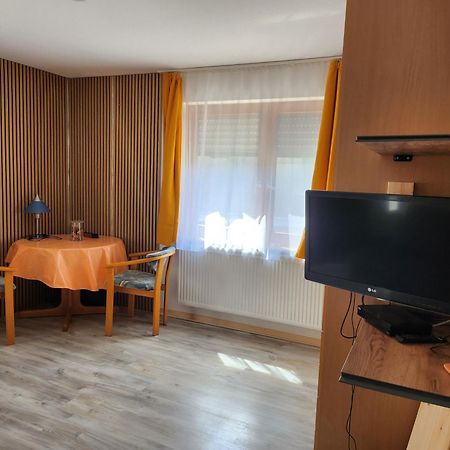 אנצקלושטרלה Schellis Gaestezimmer מראה חיצוני תמונה